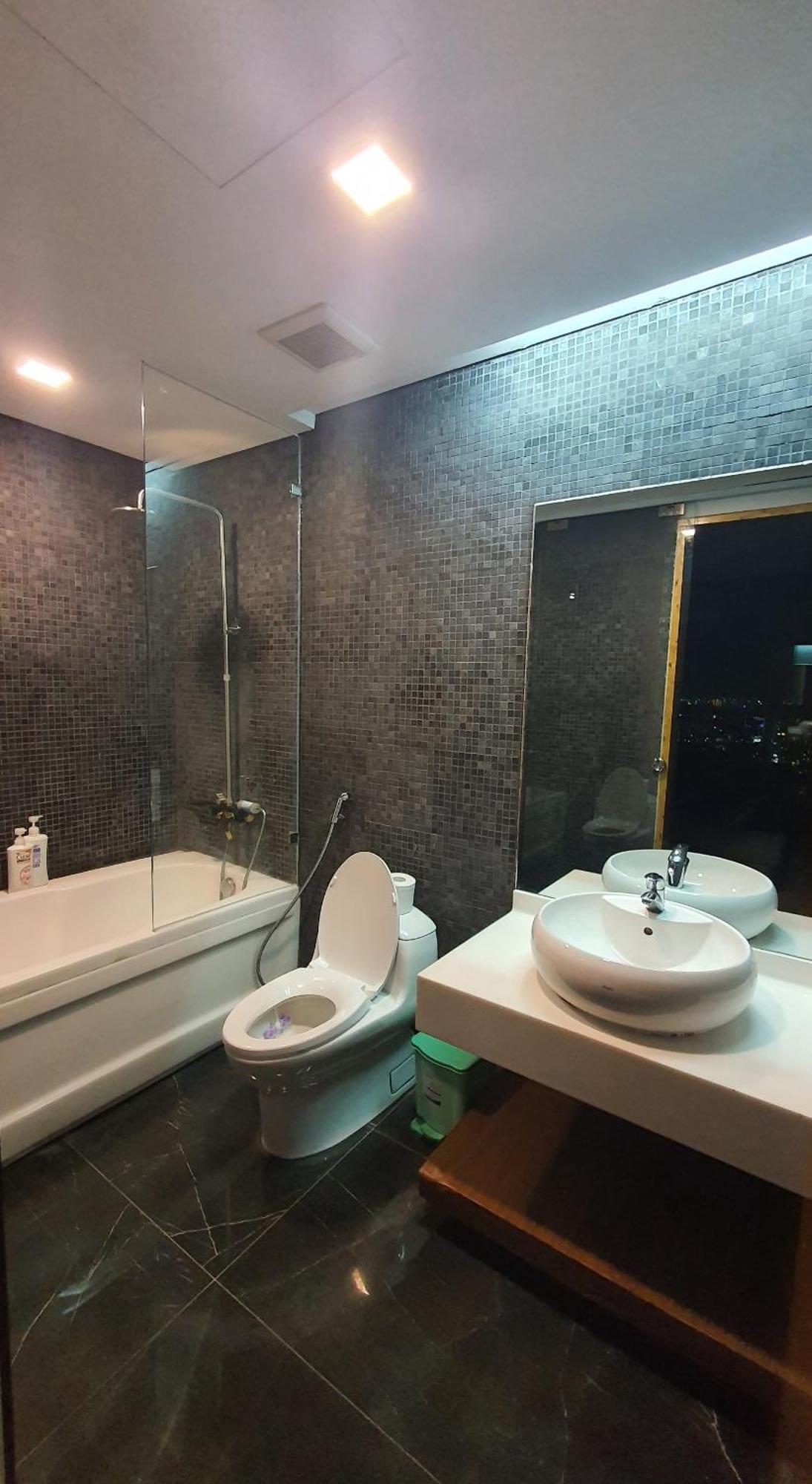 Cherry Homeapart Vinhomes Central Park Ho-Chi-Minh-Stadt Exterior foto