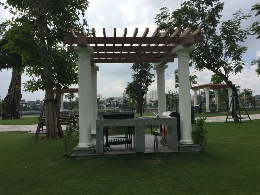 Cherry Homeapart Vinhomes Central Park Ho-Chi-Minh-Stadt Exterior foto