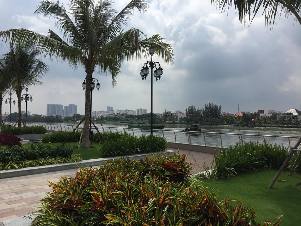 Cherry Homeapart Vinhomes Central Park Ho-Chi-Minh-Stadt Exterior foto